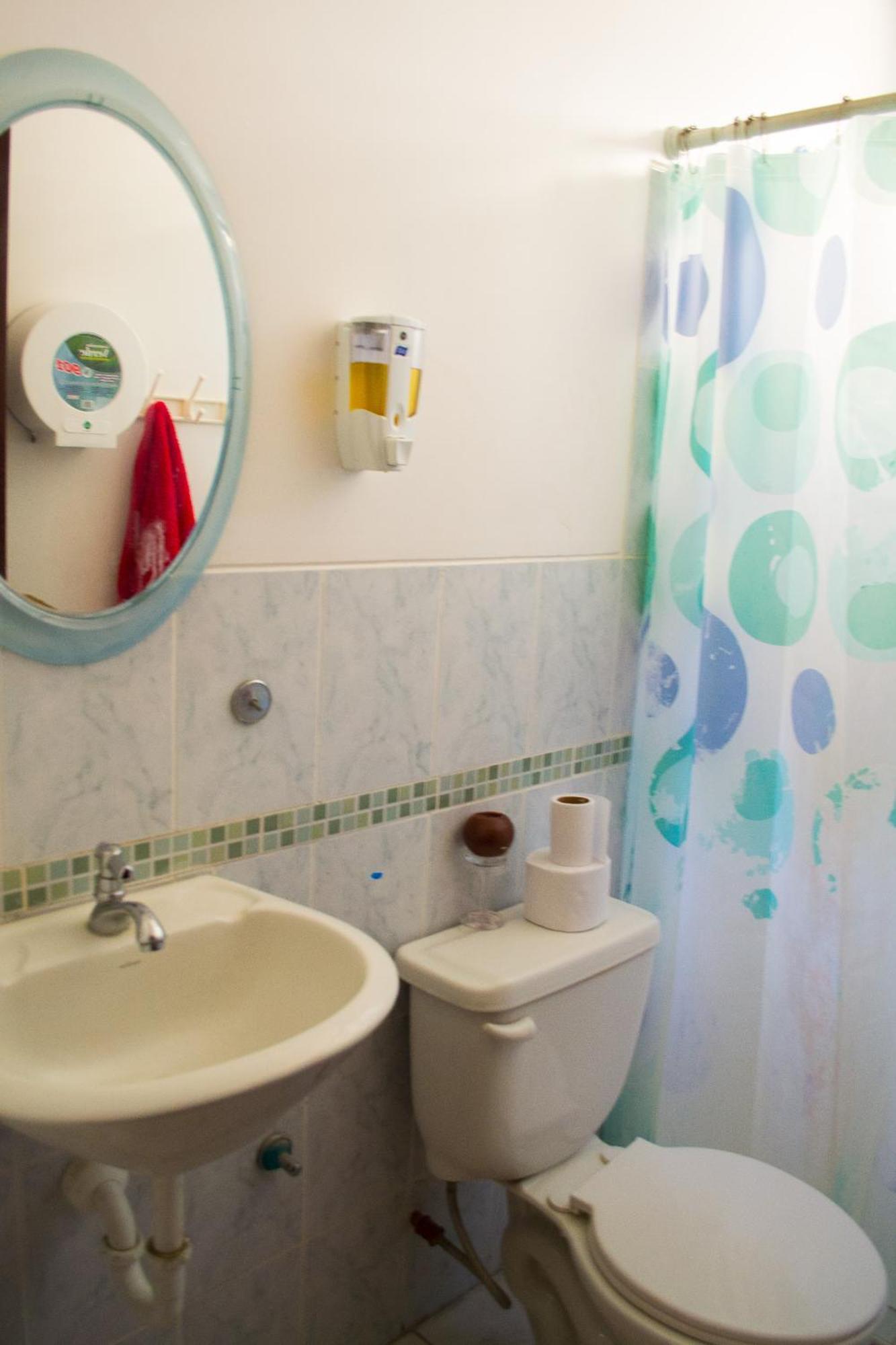 Departamento Entero De 3 En Urbanizacion Privada Con Garaje Y Seguridad 24h *