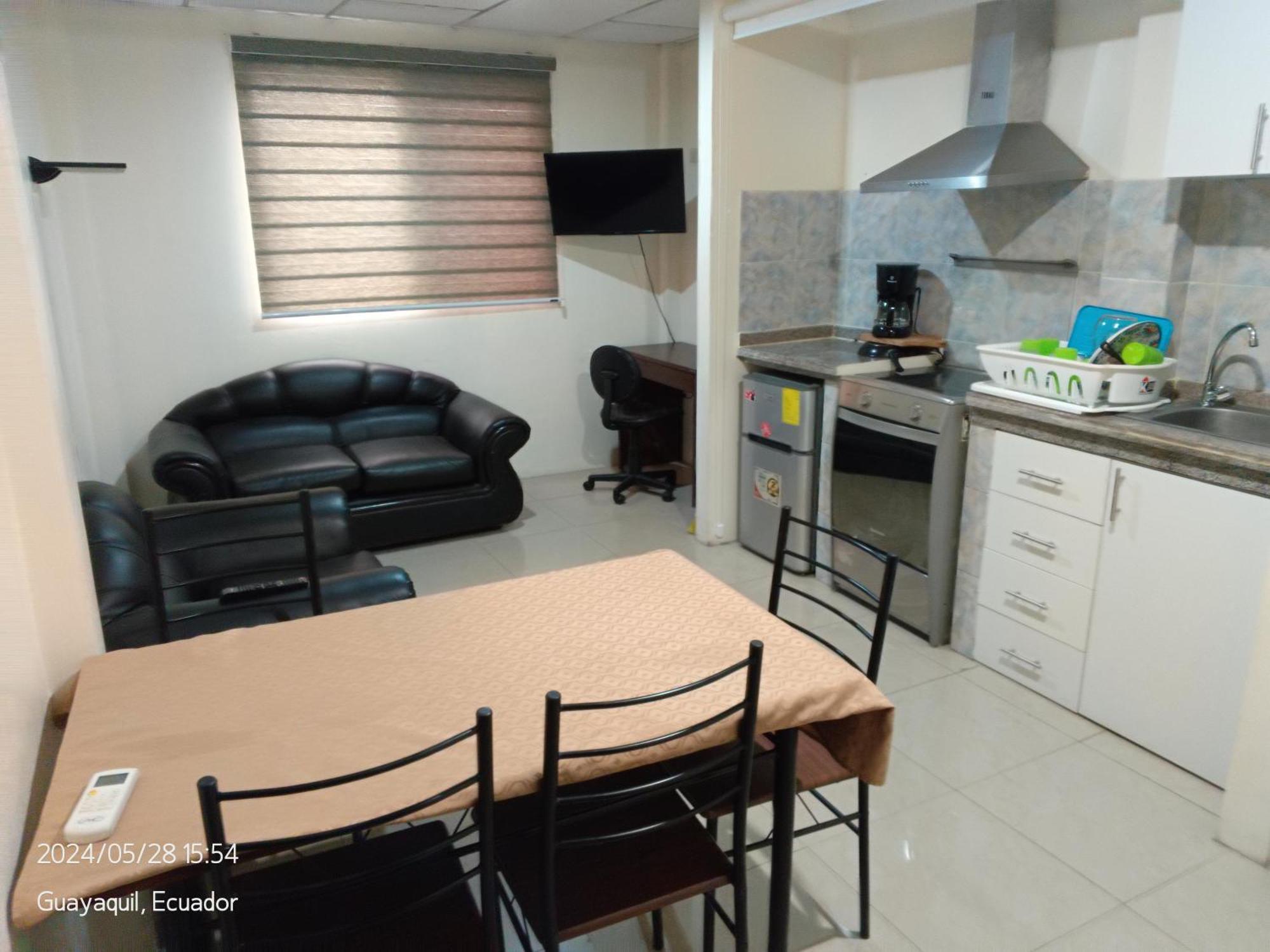 Departamento Entero De 3 En Urbanizacion Privada Con Garaje Y Seguridad 24h Apartment Guayaquil